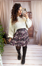 Charger l'image dans la galerie, Jupe courte plissée fleurie violet AUDREY (34 au 42)