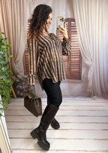 Charger l'image dans la galerie, Chemise large fluide motif léopard chocolat OURYEL (38 au 46)