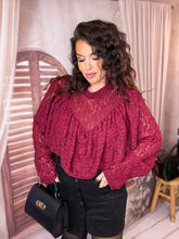 Charger l'image dans la galerie, Top dentelle bordeaux LYSANDRA (42 au 48)