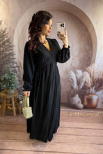 Charger l'image dans la galerie, Robe longue noir LUMI (36 au 48)