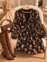 Charger l'image dans la galerie, Robe courte noir fleuri beige NORA (36 au 48)