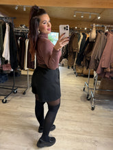 Charger l'image dans la galerie, Jupe short noir KAM (36 au 50)