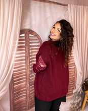 Charger l'image dans la galerie, Pull sans manches col V oversize bordeaux DAPHNÉE (40 au 50)