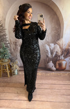 Charger l'image dans la galerie, Robe longue à sequins noir RAIPONCE (36 au 40)