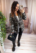 Charger l'image dans la galerie, Gilet motif bandana chocolat HARZEL (34 au 40)