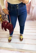 Charger l'image dans la galerie, Jeans mom fit bleu CÉLIA (36 au 44)
