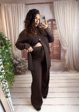 Charger l'image dans la galerie, Ensemble gilet long + pantalon cosy chocolat ANNAÉ (36 au 42 )
