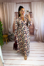 Charger l'image dans la galerie, Robe longue beige fleuri MILA (40 au 48)