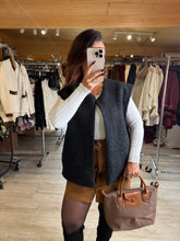 Charger l'image dans la galerie, Gilet sans manches noir YOU (taille 34 au 48 )