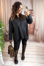Charger l'image dans la galerie, Chemise oversize noir EMMA (38 au 48)