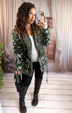 Charger l'image dans la galerie, Gilet motif bandana kaki HARZEL (34 au 40)