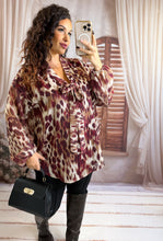 Charger l'image dans la galerie, Blouse motif bordeaux PINAPELLE (42 au 48)