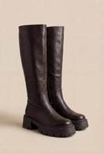 Charger l'image dans la galerie, Bottes Carmelyna brun ALBA xl  (37 au 43) Bottes spécial mollets larges