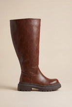 Charger l'image dans la galerie, Bottes Carmelyna camel AMARA xxl (37 au 43) Bottes spécial mollets larges