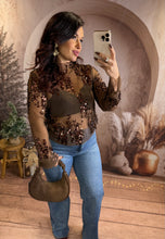 Charger l'image dans la galerie, Top transparent à sequins chocolat GRACE (34 au 40)