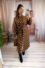 Charger l'image dans la galerie, Robe chocolat à pois CAMÉLIA (40 au 48)