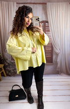 Charger l'image dans la galerie, Chemise oversize jaune LOANE (36 au 48)