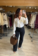Charger l'image dans la galerie, Jean noir wide leg KARLA (34au 42)