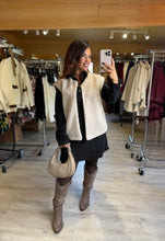 Charger l'image dans la galerie, Gilet sans manches beige  YOU (34 au 48 )