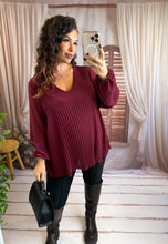 Charger l'image dans la galerie, Blouse plissé bordeaux KAMILA (38 au 48)