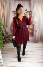 Charger l'image dans la galerie, Robe plissée coupe droite bordeaux JUSTINE (40 au 48)