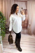 Charger l'image dans la galerie, Chemise uni blanche EVA (36 au petit 44 )