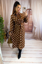 Charger l'image dans la galerie, Robe chocolat à pois CAMÉLIA (40 au 48)