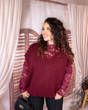 Charger l'image dans la galerie, Pull sans manches col V oversize bordeaux DAPHNÉE (40 au 50)