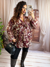 Charger l'image dans la galerie, Blouse motif bordeaux PINAPELLE (42 au 48)