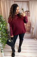 Charger l'image dans la galerie, Pull sans manches col V oversize bordeaux DAPHNÉE (40 au 50)