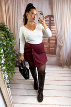 Charger l'image dans la galerie, Jupe short velours bordeaux MÉLISSA (36 au 48)