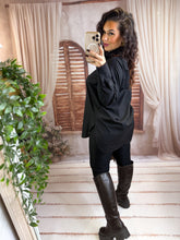 Charger l'image dans la galerie, Chemise uni noir EVA (36 au petit 44)
