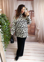 Charger l'image dans la galerie, Ensemble pull léopard pantalon noir INGRID (36 au 44)