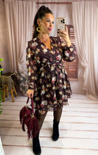 Charger l'image dans la galerie, Robe courte prune  motif fleuri NORA (36 au 48)